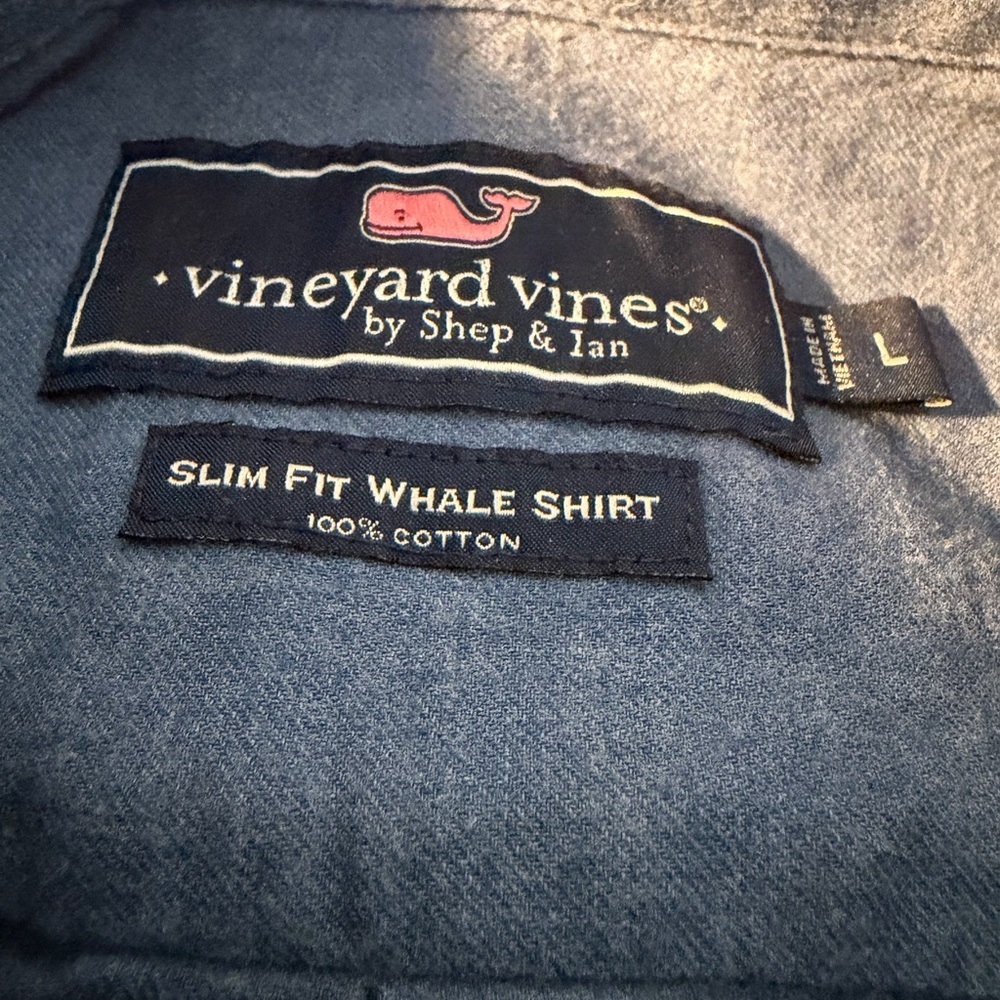 Vineyard Vines slim fit whale shirt Blue Casual button down Shirt size large - Picture 3 of 6